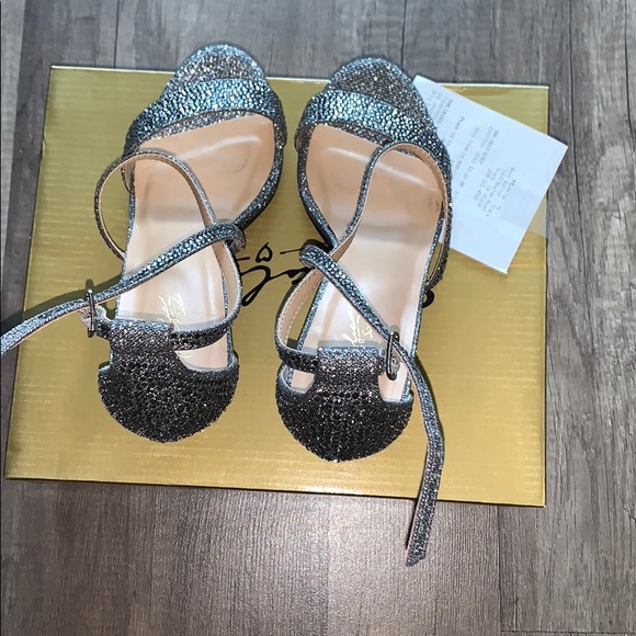 Thalia Sodi Darria Strappy Sandals - Picture 10 of 12